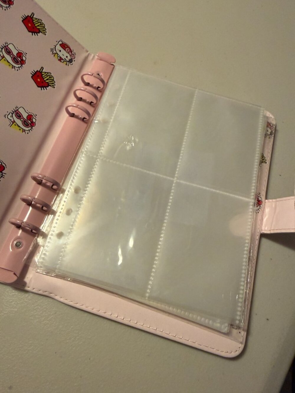 Hello Kitty Card Storage Binder - Picture 7 of 9
